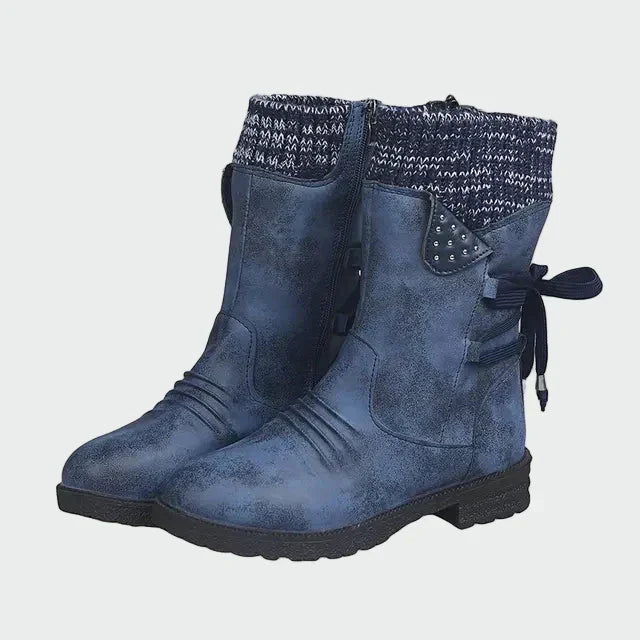 Blau / 44