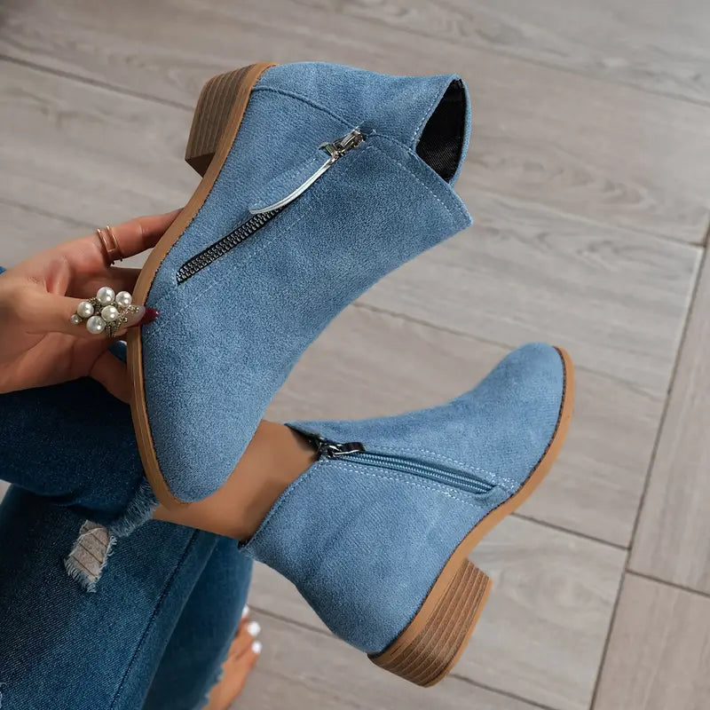 Blau / 43